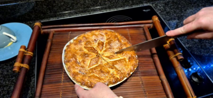 Apple tart - 2 of 3